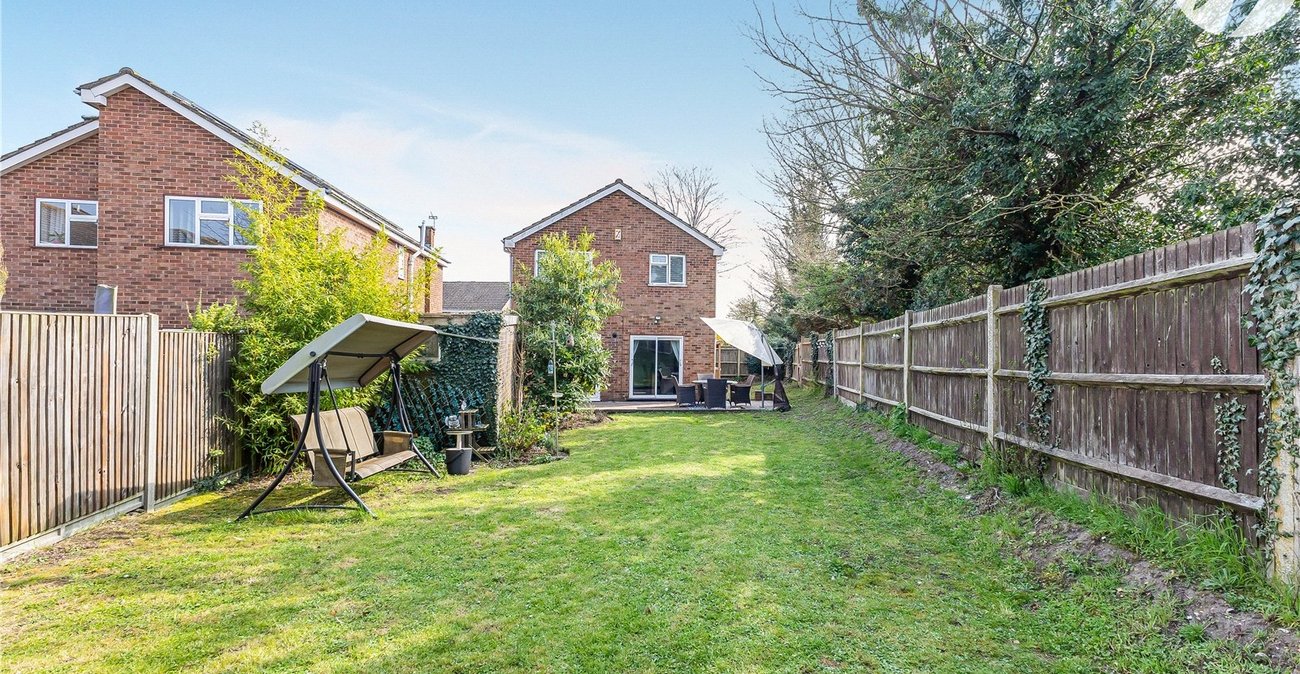 4 bedroom house for sale in Hextable | Robinson Jackson