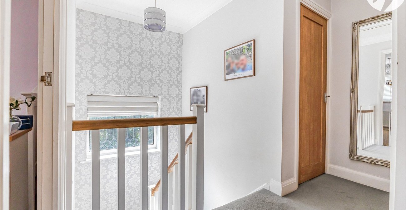 4 bedroom house for sale in Hextable | Robinson Jackson