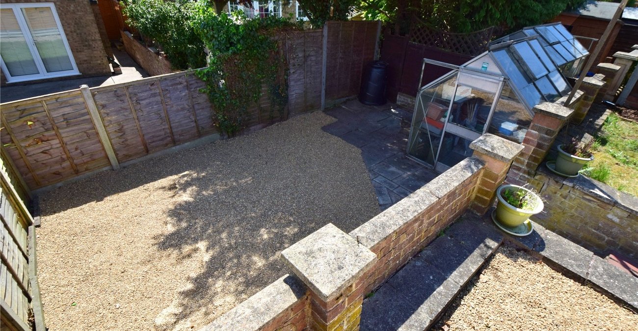 3 bedroom house for sale in Hextable | Robinson Jackson