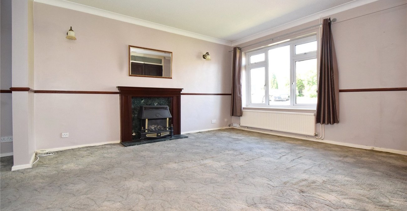3 bedroom house for sale in Hextable | Robinson Jackson