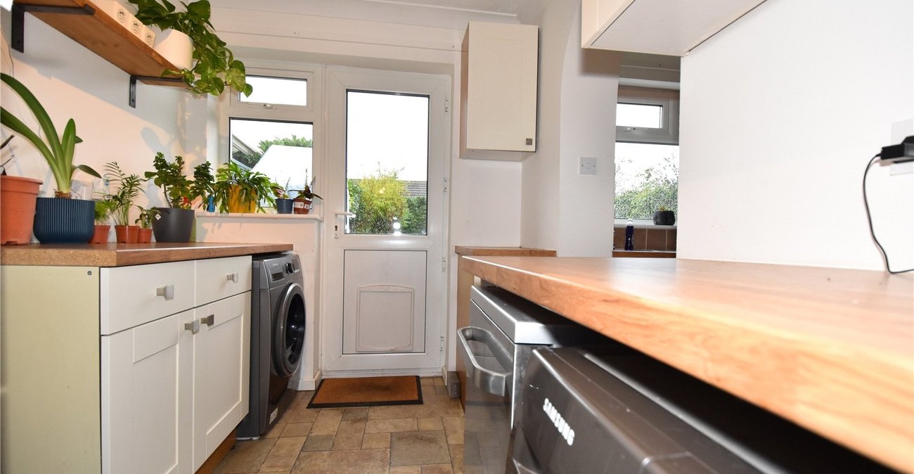 3 bedroom house for sale in Hextable | Robinson Jackson