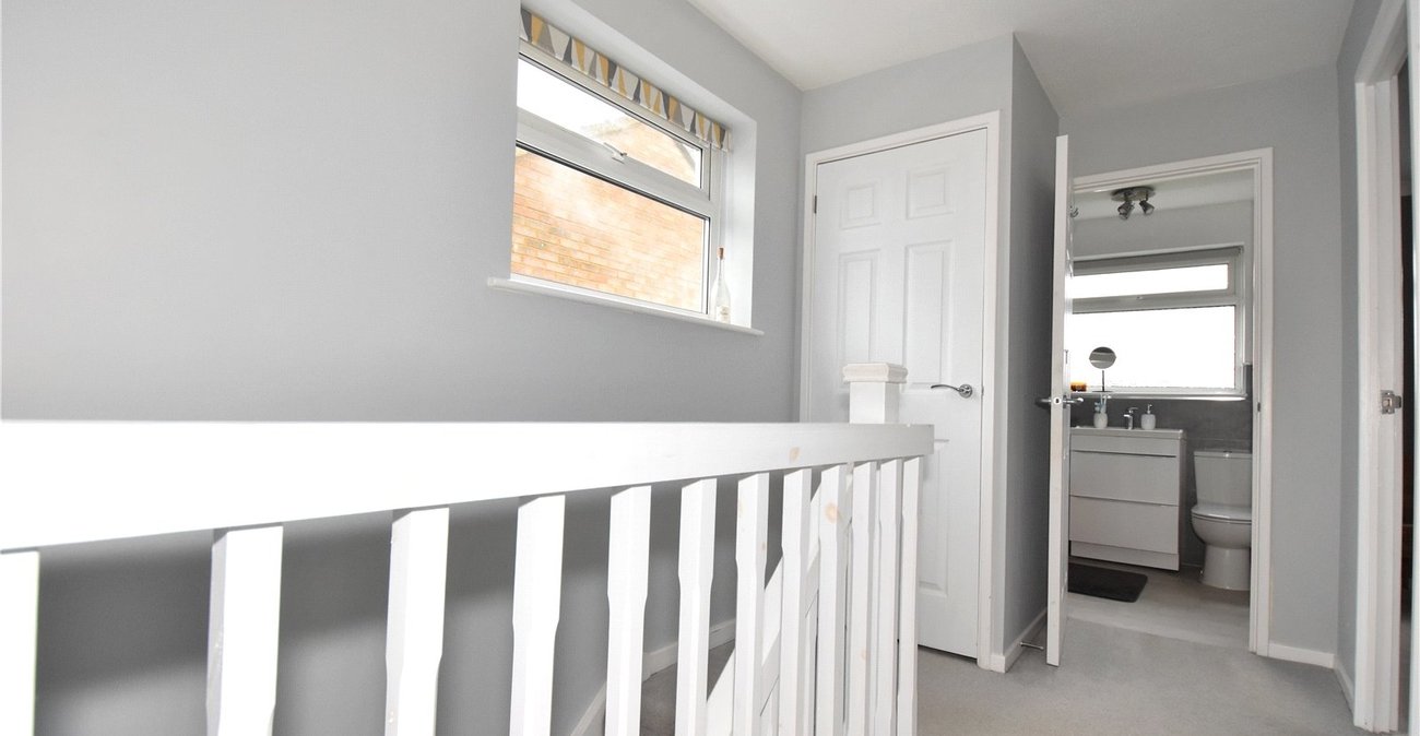 3 bedroom house for sale in Hextable | Robinson Jackson