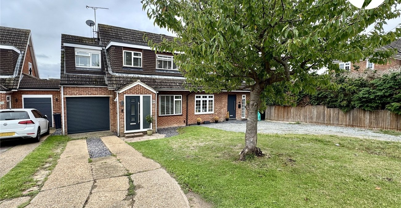 4 bedroom house for sale in Hextable | Robinson Jackson