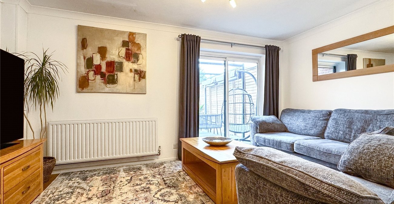 4 bedroom house for sale in Hextable | Robinson Jackson