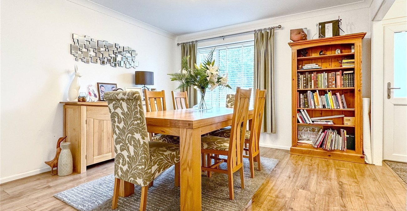 4 bedroom house for sale in Hextable | Robinson Jackson