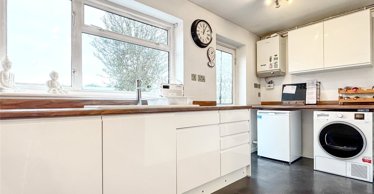 4 bedroom house for sale in Hextable | Robinson Jackson