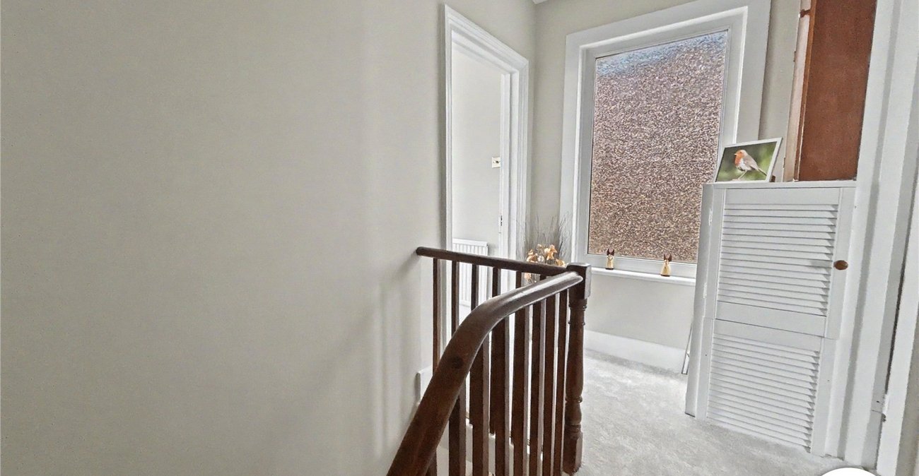 2 bedroom house for sale in Sidcup | Robinson Jackson