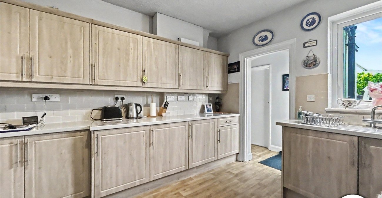 2 bedroom house for sale in Sidcup | Robinson Jackson