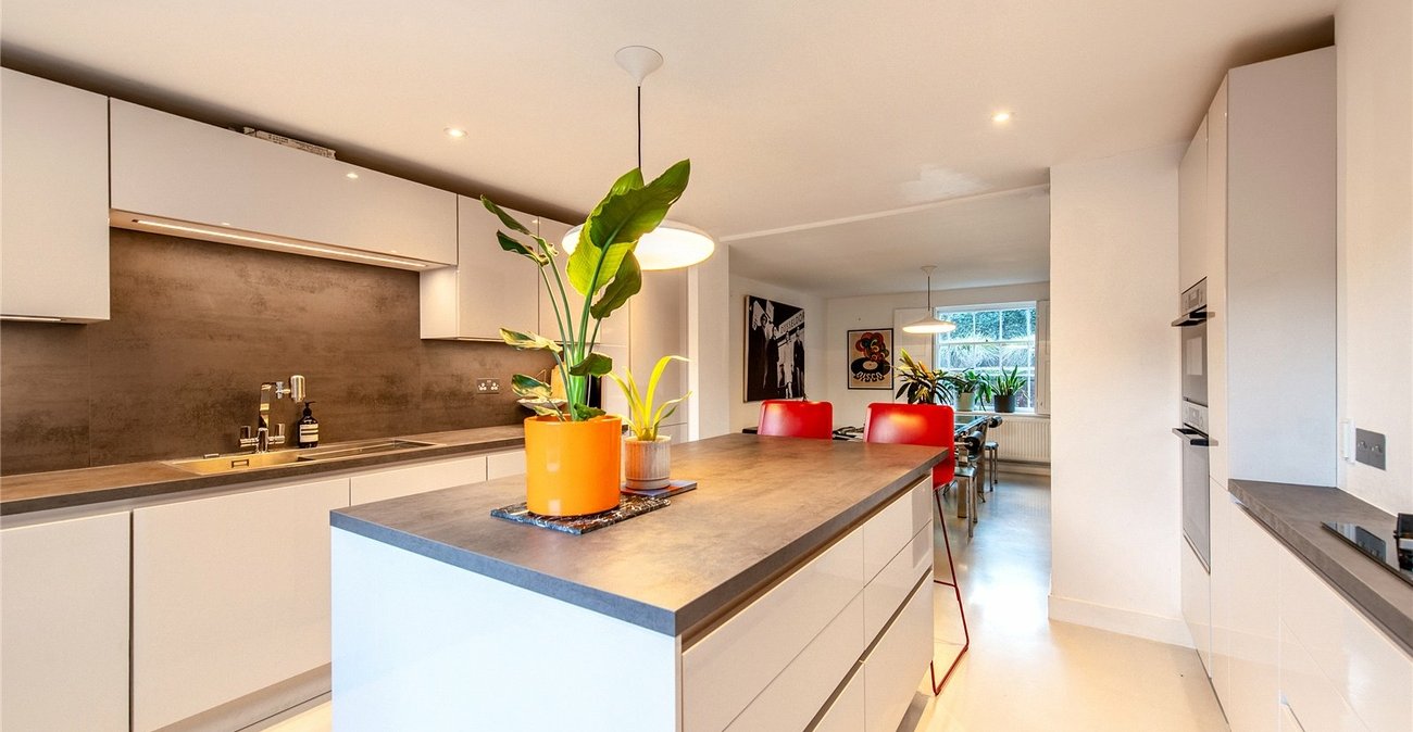 4 bedroom house for sale in Gravesend | Robinson Michael & Jackson