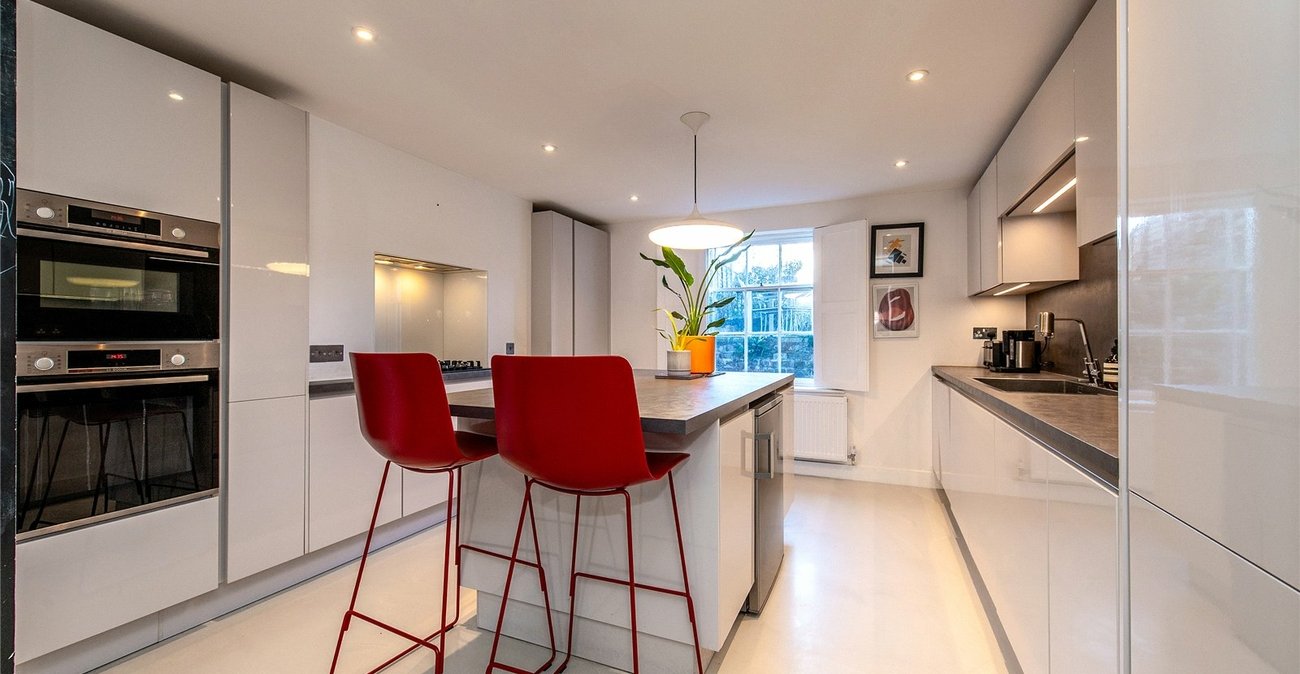 4 bedroom house for sale in Gravesend | Robinson Michael & Jackson