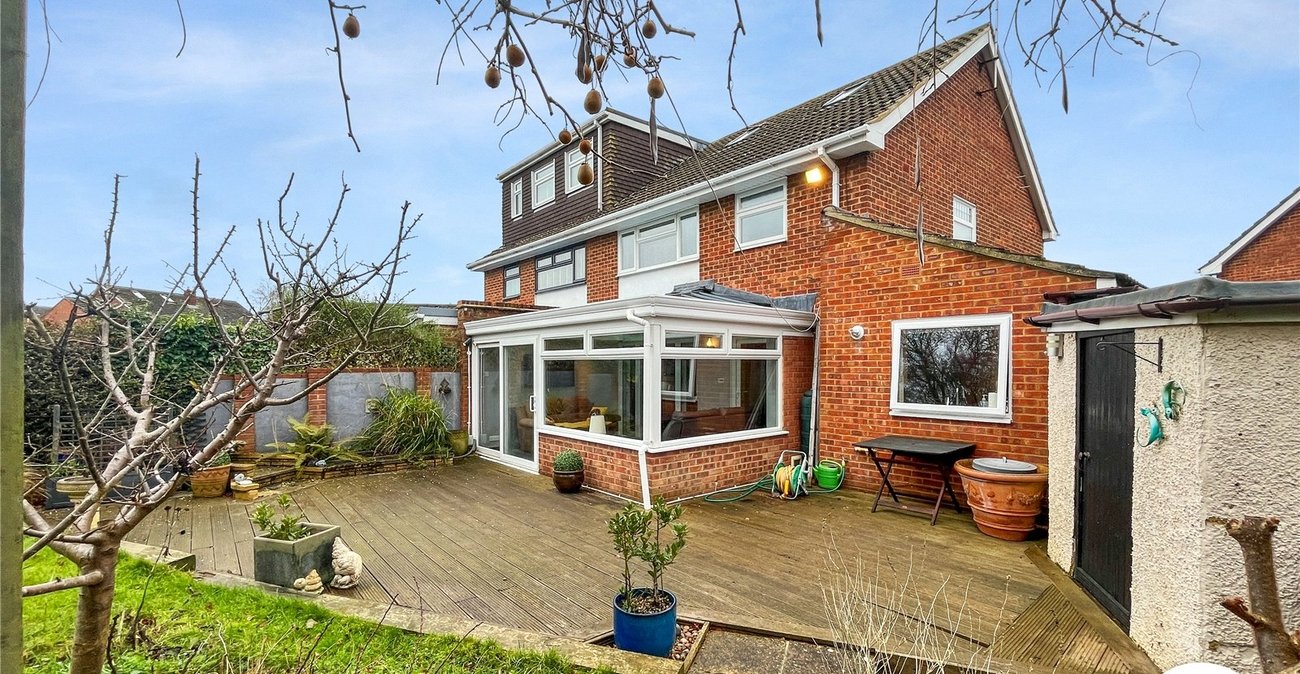 3 bedroom house for sale in Sittingbourne | Robinson Michael & Jackson