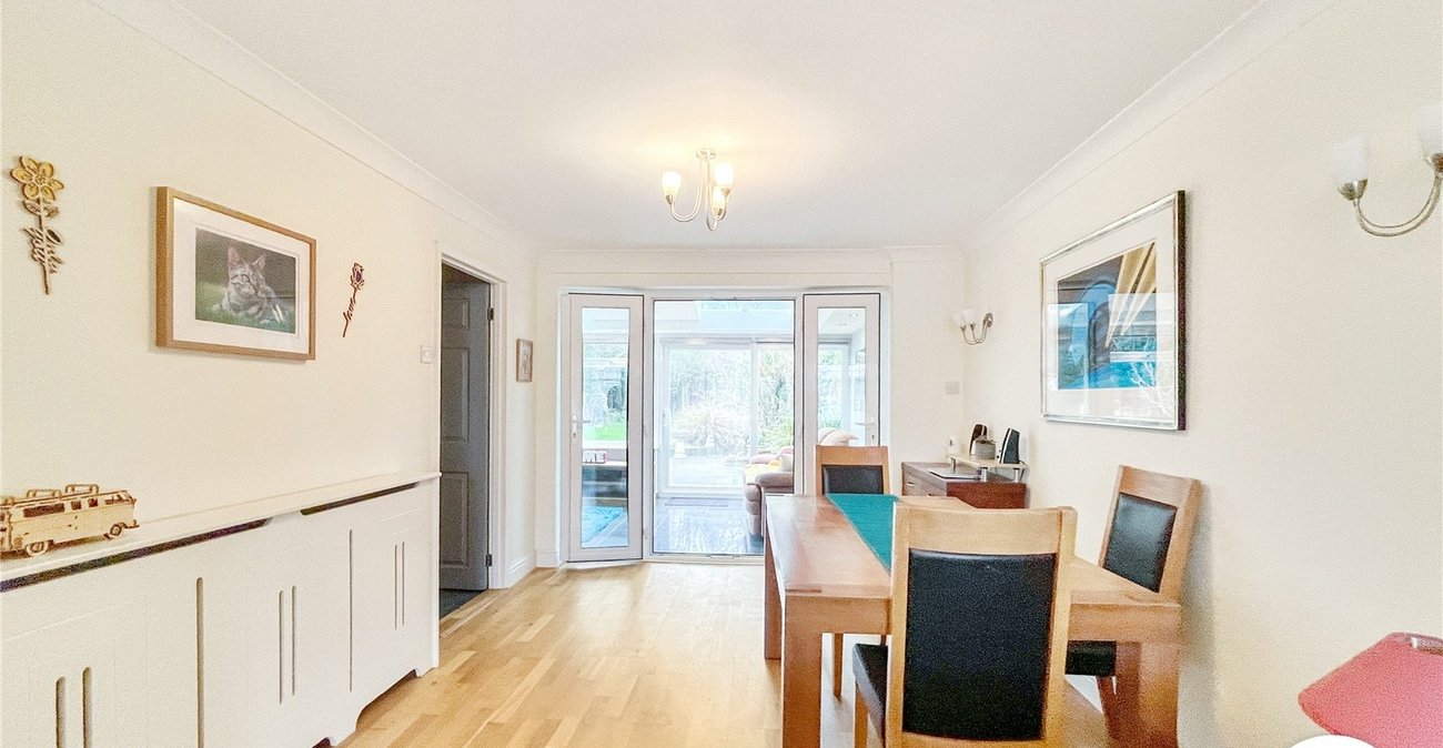 3 bedroom house for sale in Sittingbourne | Robinson Michael & Jackson