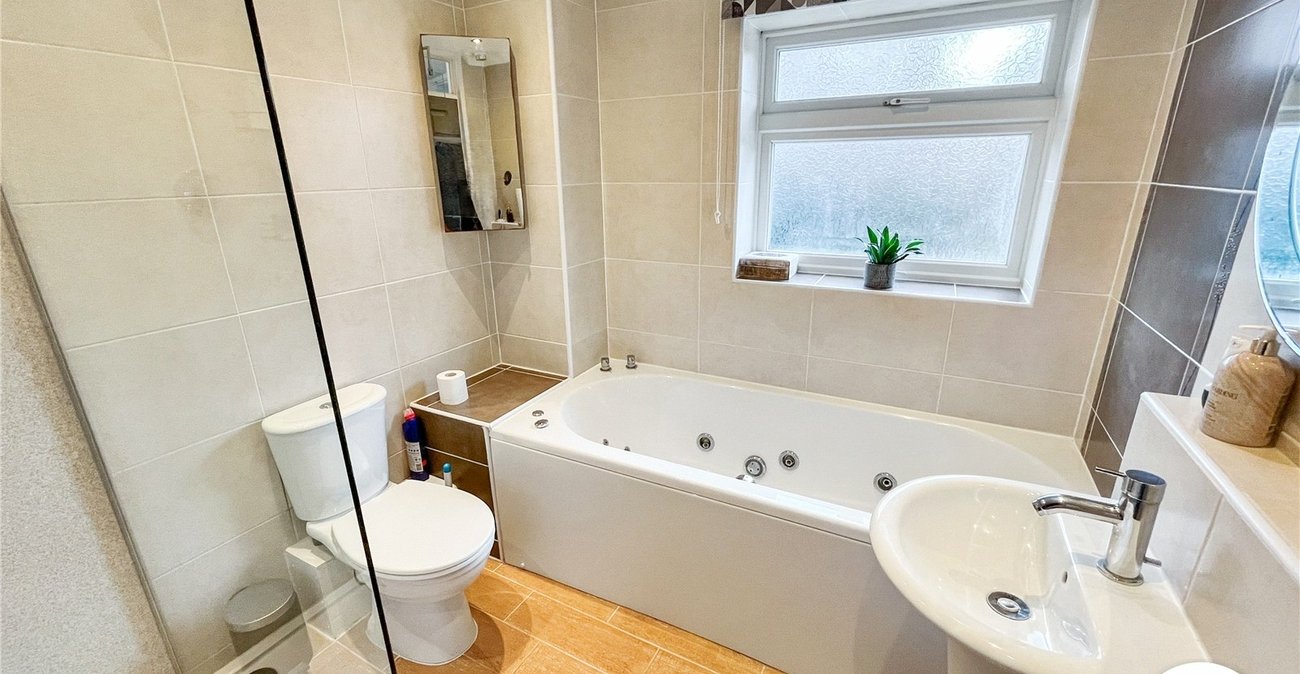 3 bedroom house for sale in Sittingbourne | Robinson Michael & Jackson