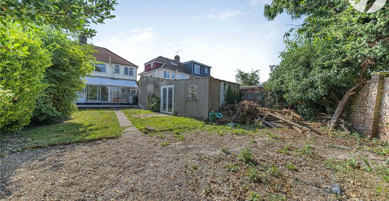 3 bedroom house for sale in Dartford | Robinson Jackson