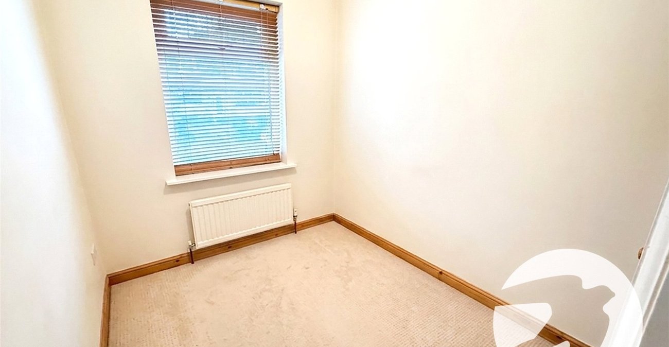 4 bedroom house for sale in London | Robinson Jackson