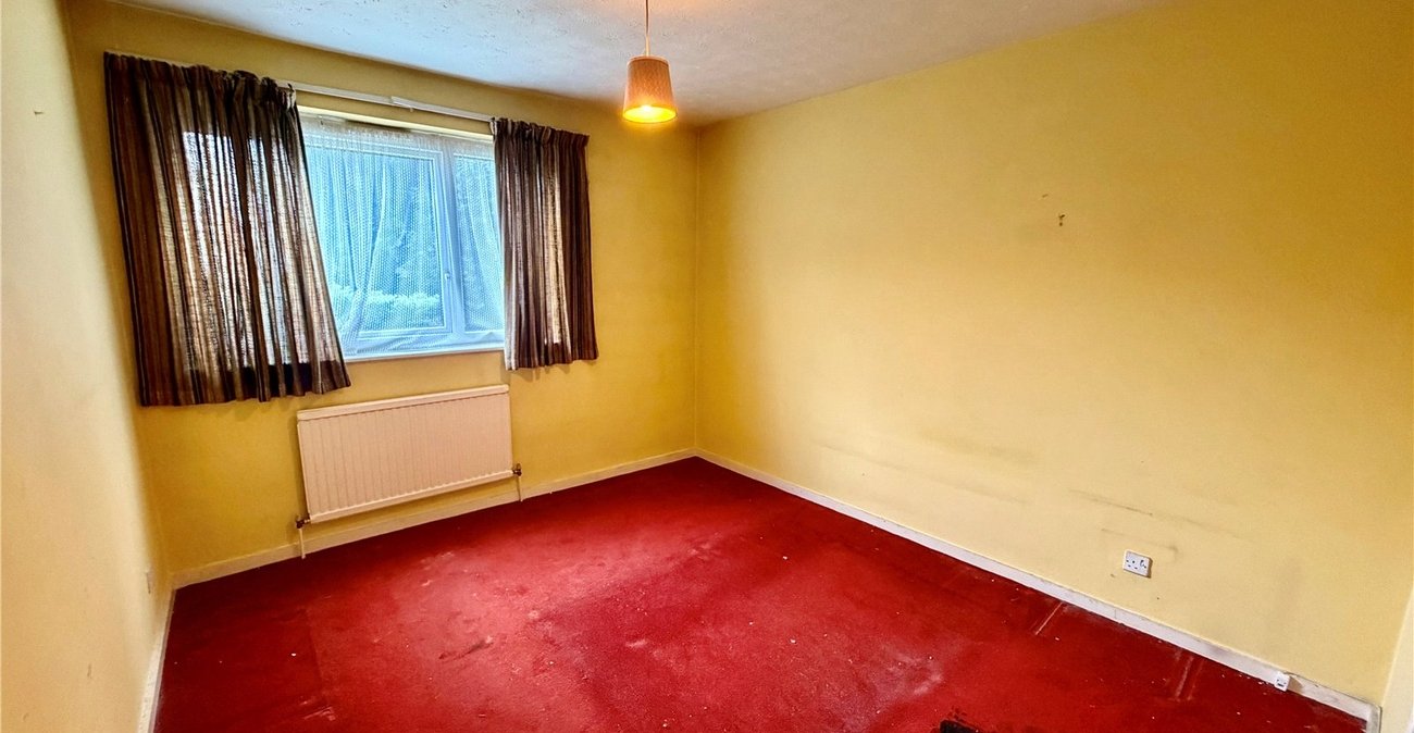 2 bedroom property for sale in Shooters Hill | Robinson Jackson