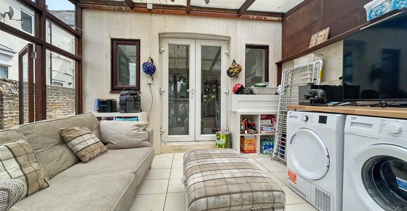 4 bedroom house for sale in Gillingham | Robinson Michael & Jackson