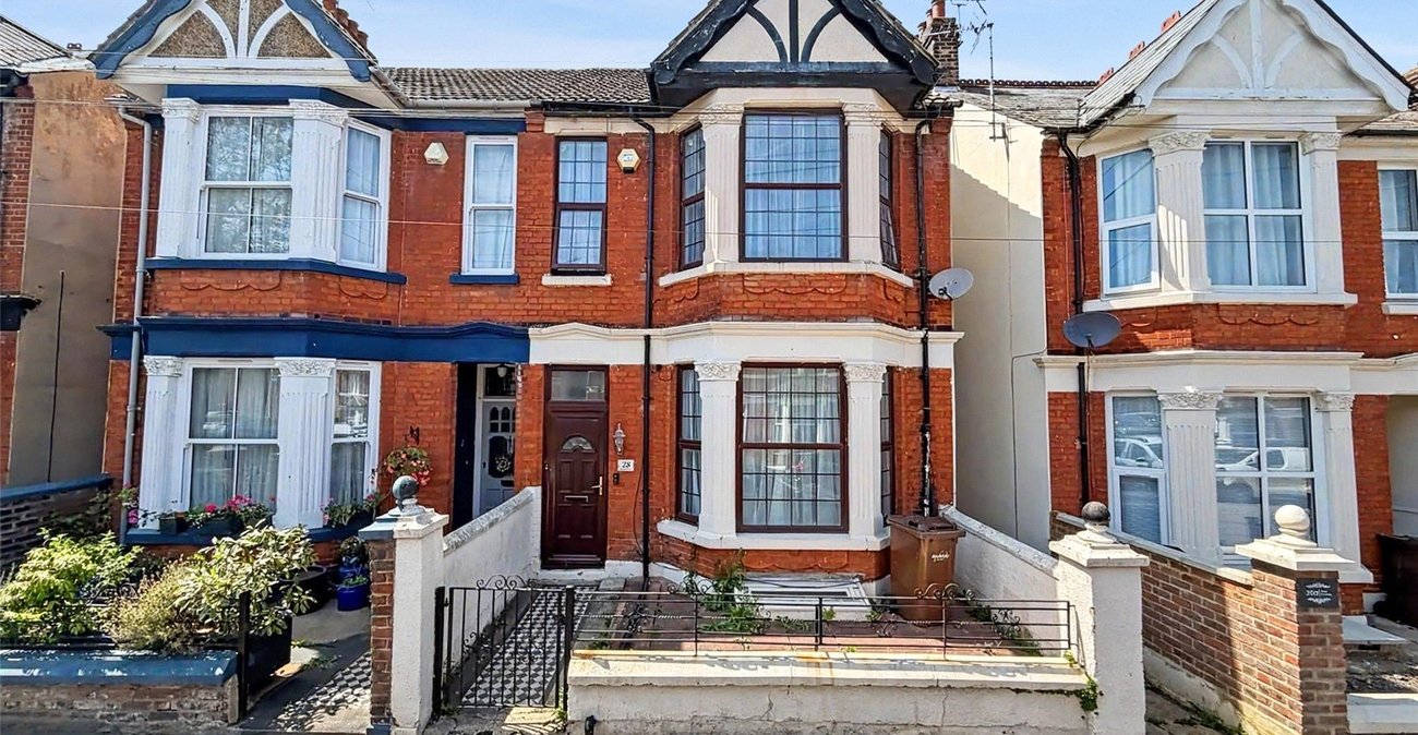 4 bedroom house for sale in Gillingham | Robinson Michael & Jackson