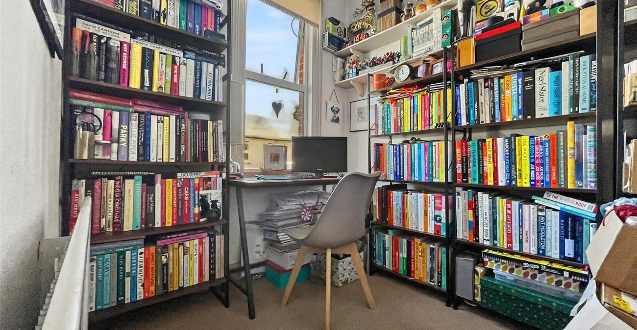 4 bedroom house for sale in Gillingham | Robinson Michael & Jackson
