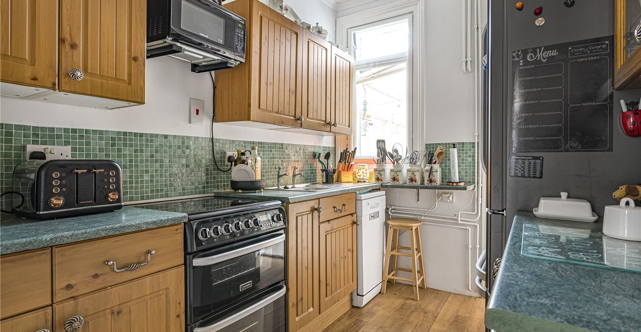 3 bedroom house for sale in Gillingham | Robinson Michael & Jackson