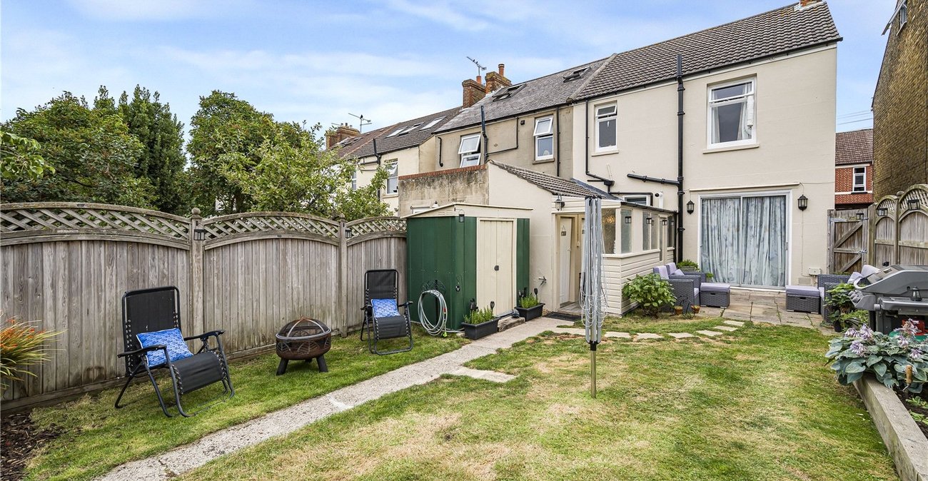 3 bedroom house for sale in Gillingham | Robinson Michael & Jackson