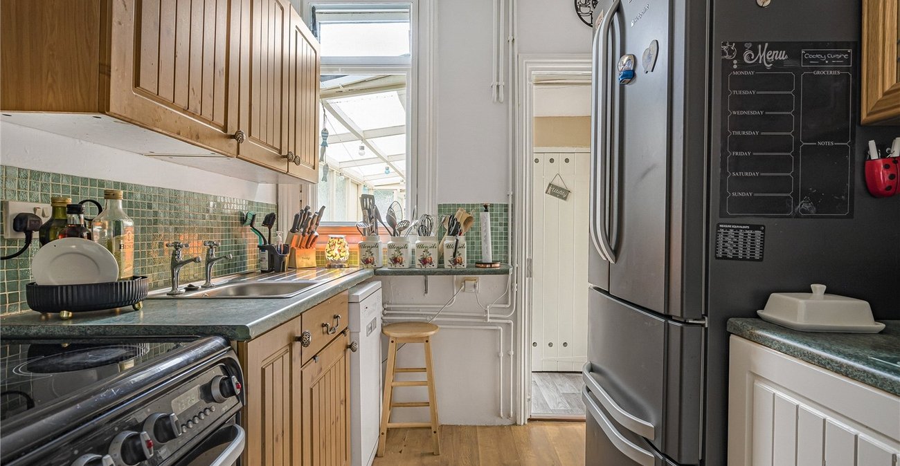 3 bedroom house for sale in Gillingham | Robinson Michael & Jackson