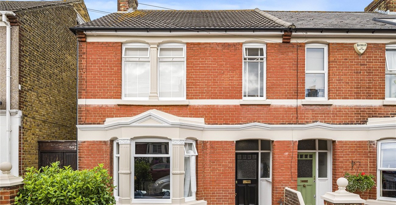 3 bedroom house for sale in Gillingham | Robinson Michael & Jackson