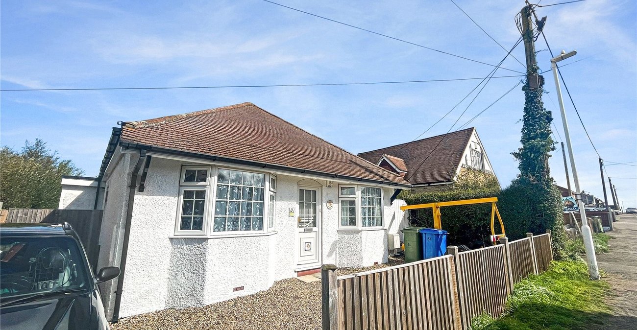 2 bedroom bungalow for sale in Minster on Sea | Robinson Michael & Jackson