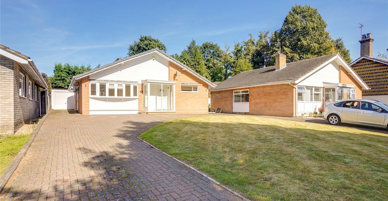 3 bedroom bungalow for sale in Maidstone | Robinson Michael & Jackson