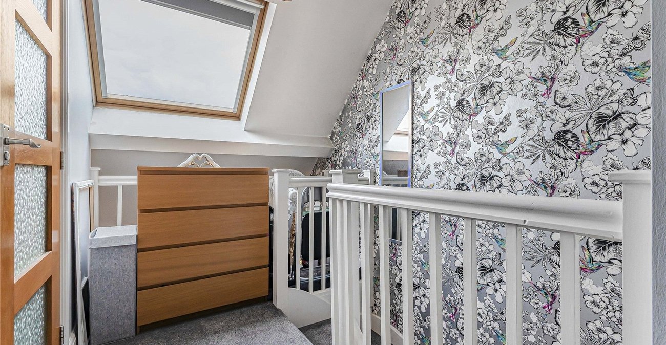 1 bedroom property for sale in Gravesend | Robinson Michael & Jackson