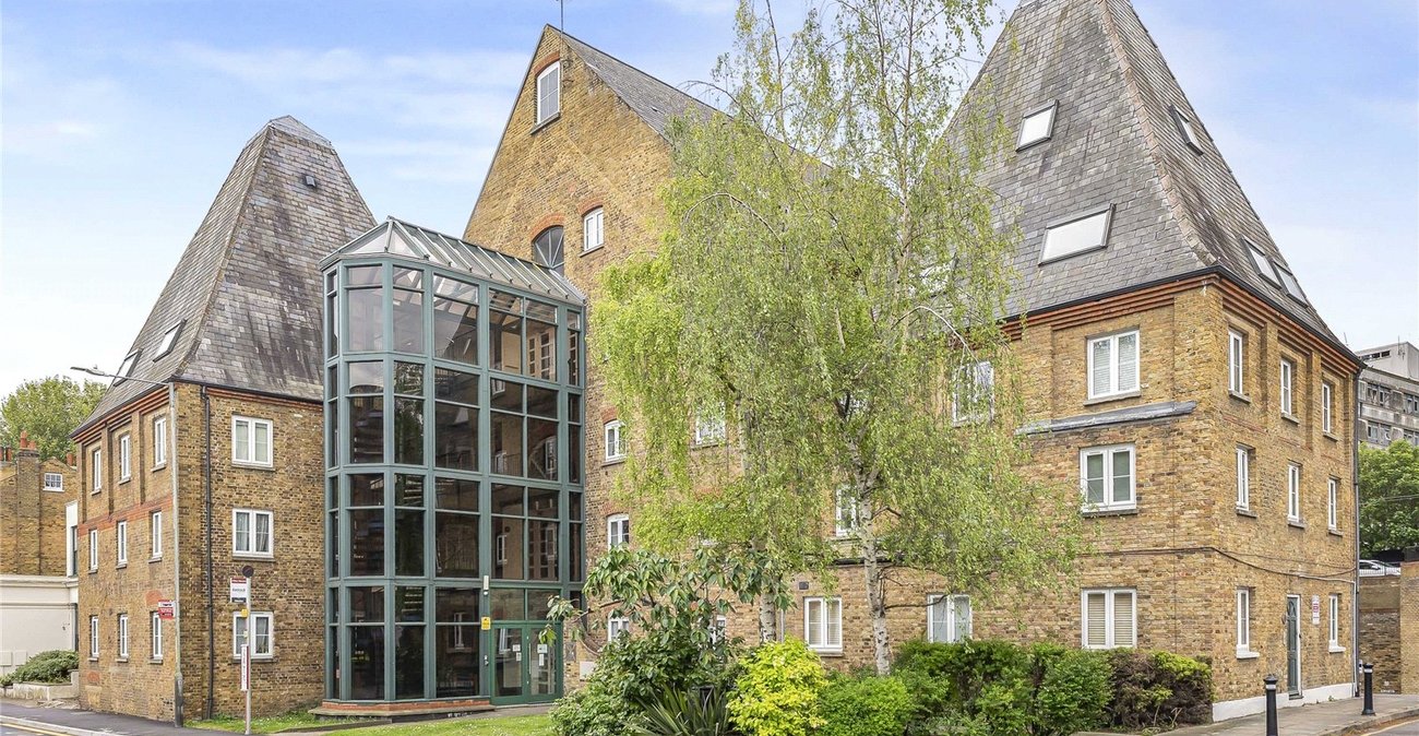 1 bedroom property for sale in Gravesend | Robinson Michael & Jackson