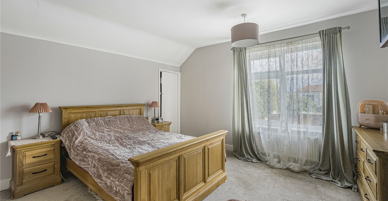 4 bedroom house for sale in Welling | Robinson Jackson