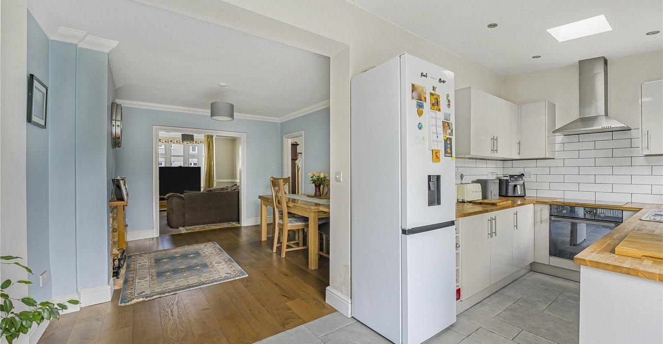 4 bedroom house for sale in Welling | Robinson Jackson