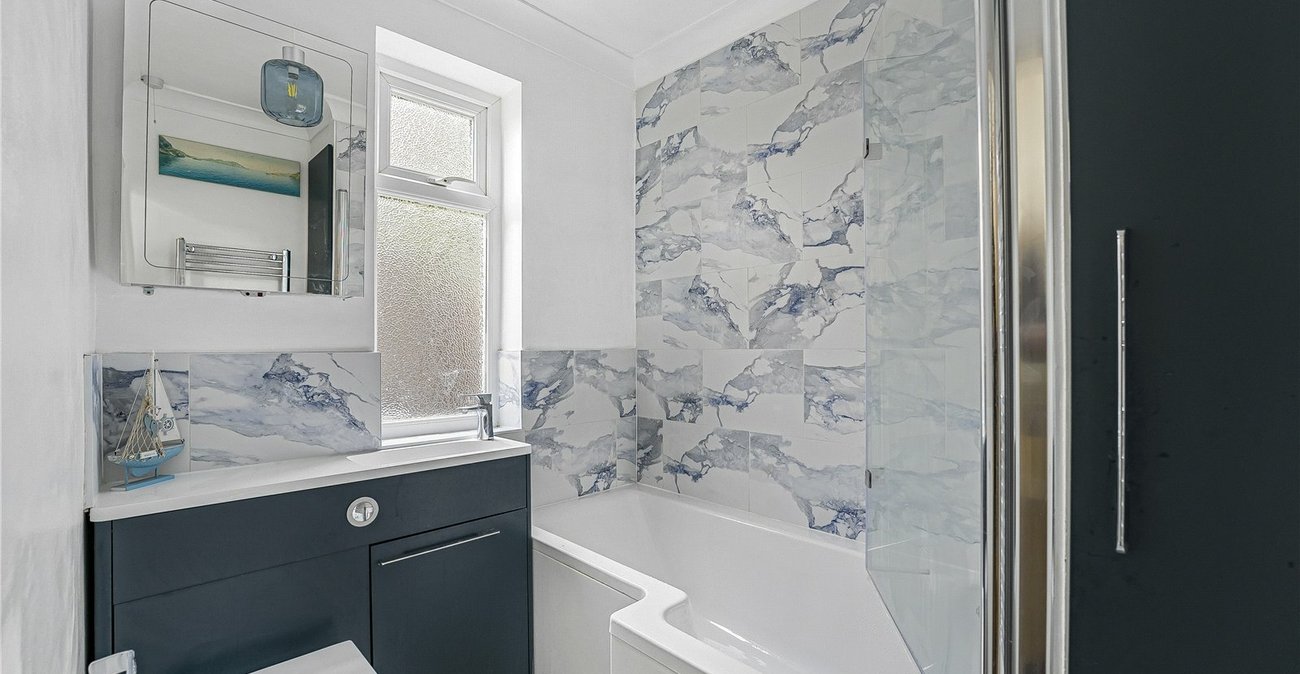 4 bedroom house for sale in Welling | Robinson Jackson