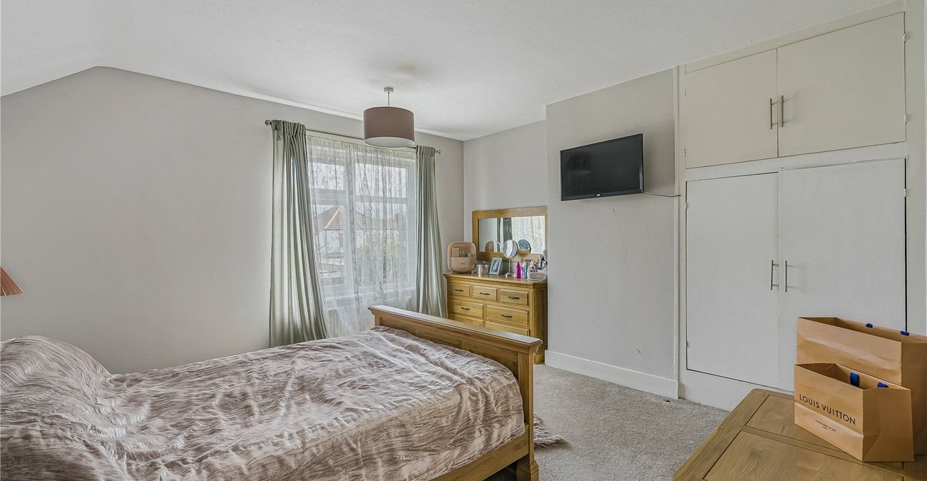 4 bedroom house for sale in Welling | Robinson Jackson