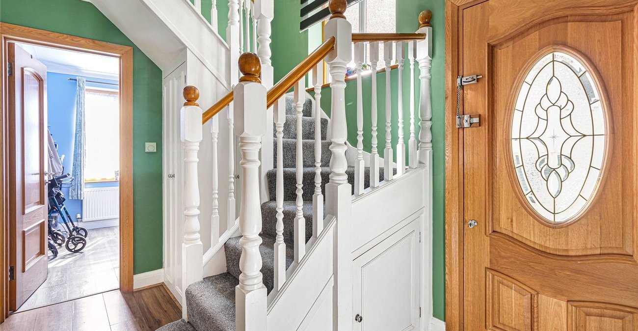 4 bedroom house for sale in Welling | Robinson Jackson