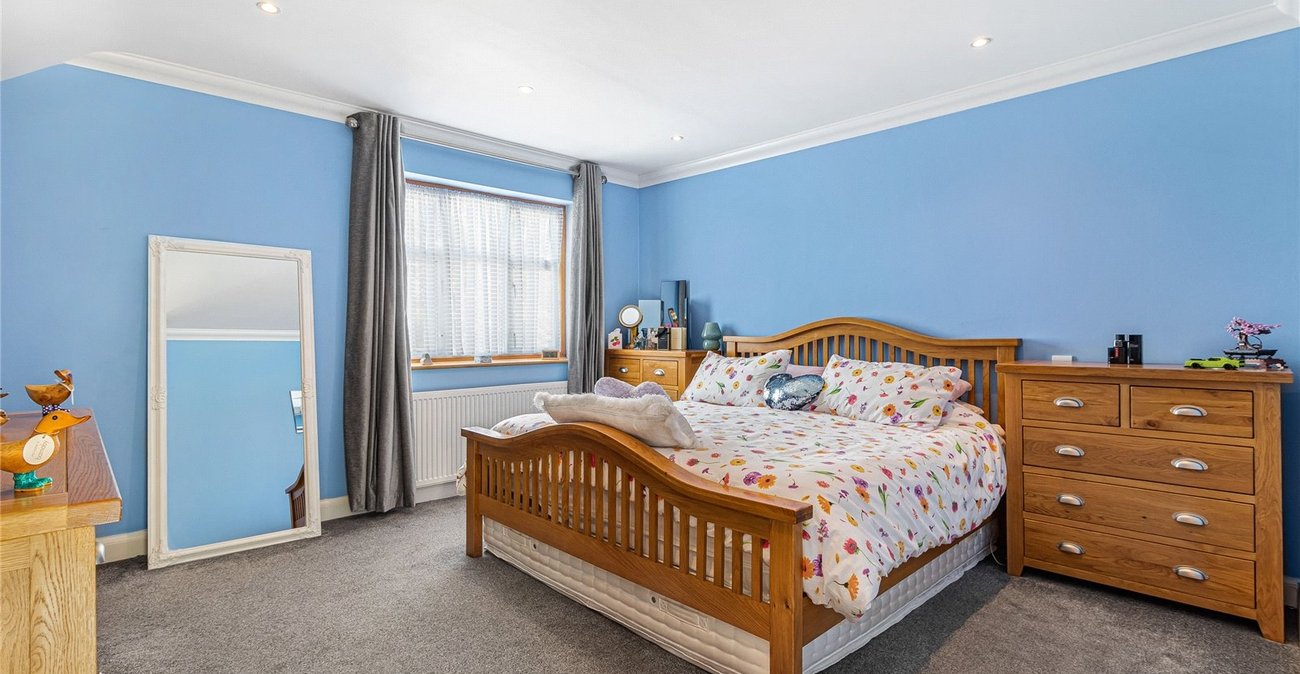 4 bedroom house for sale in Welling | Robinson Jackson