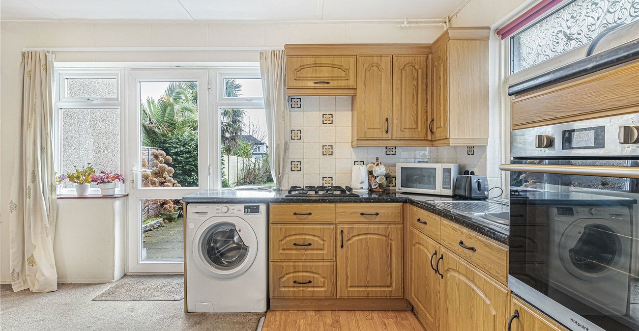 3 bedroom house for sale in South Welling | Robinson Jackson