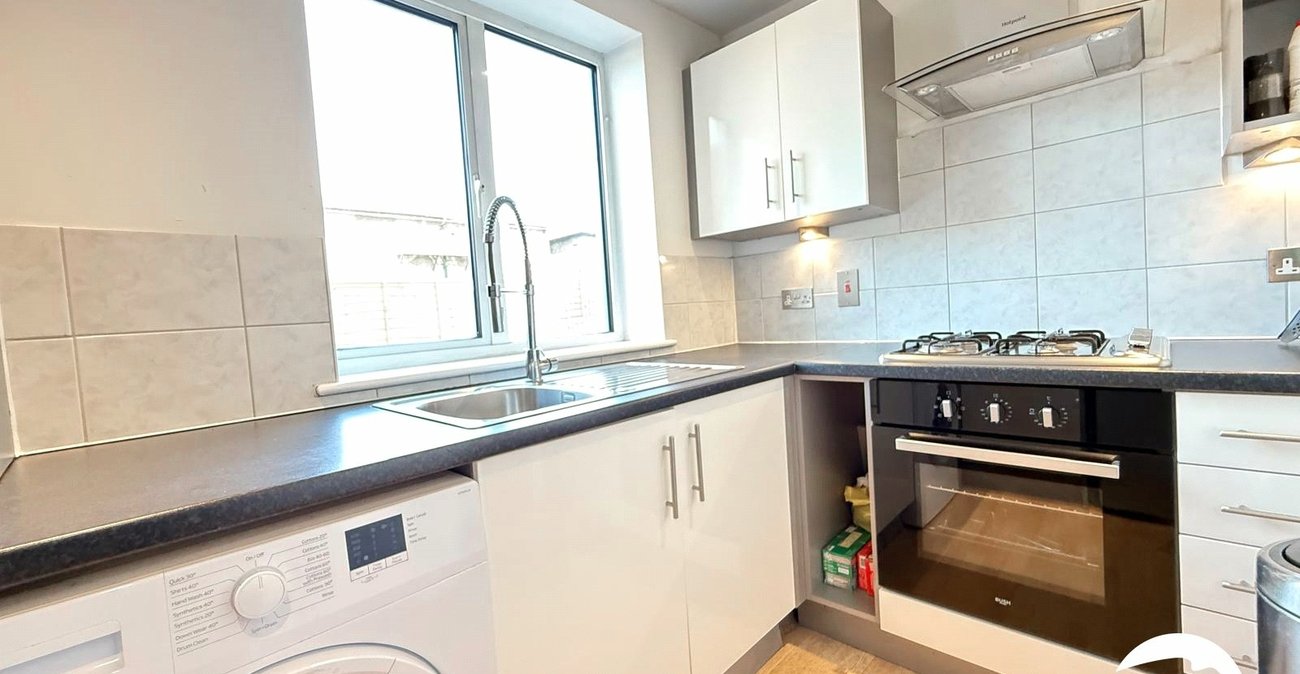 1 bedroom property for sale in London | Robinson Jackson