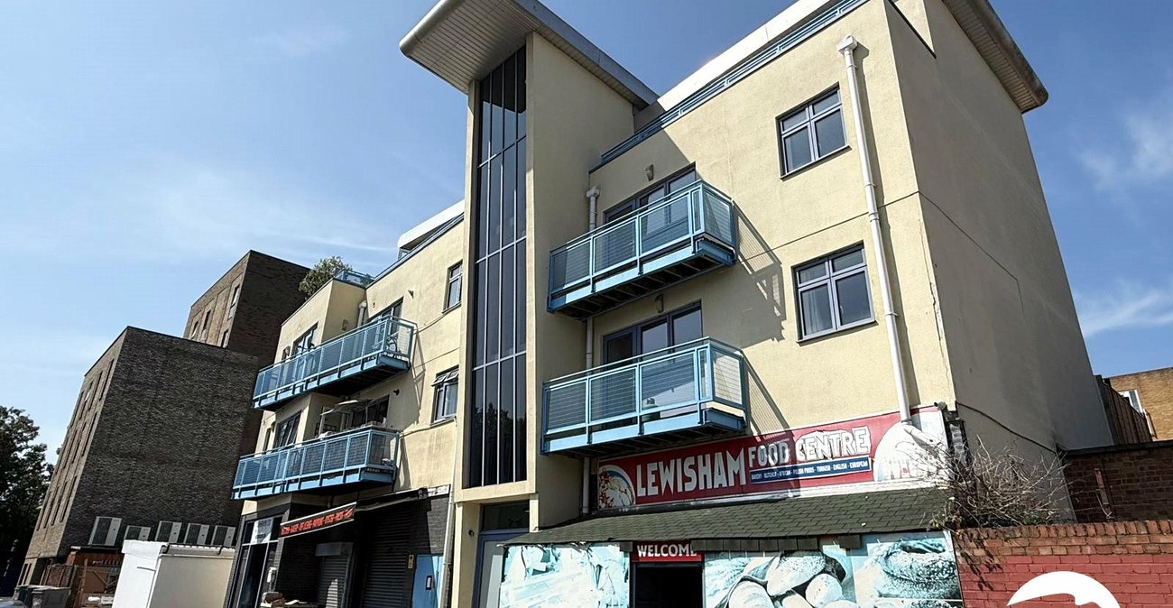 1 bedroom property for sale in London | Robinson Jackson