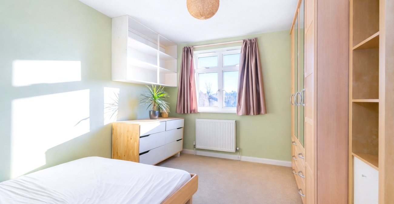 1 bedroom property for sale in London | Robinson Jackson