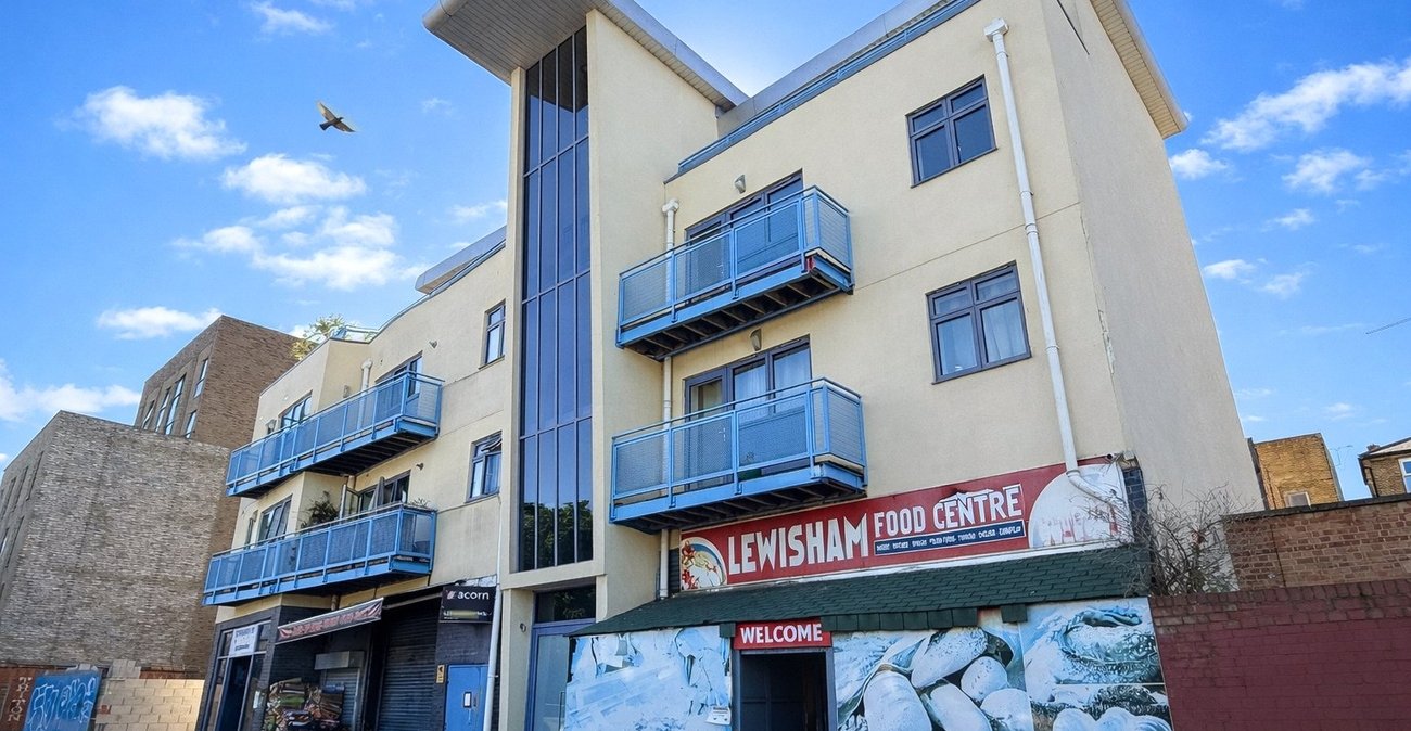 1 bedroom property for sale in London | Robinson Jackson