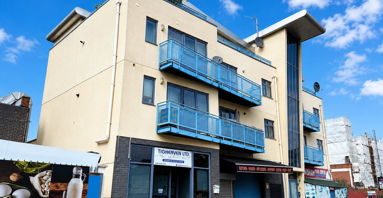 1 bedroom property for sale in London | Robinson Jackson