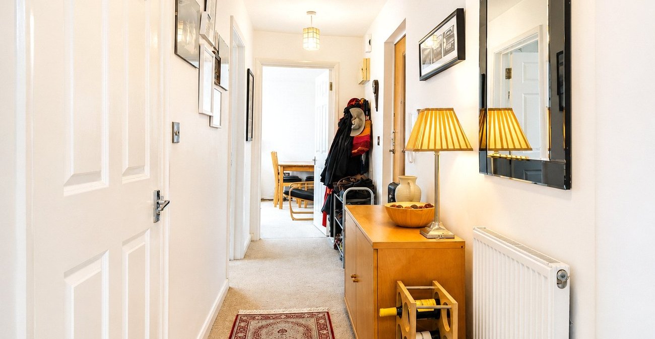 1 bedroom property for sale in London | Robinson Jackson