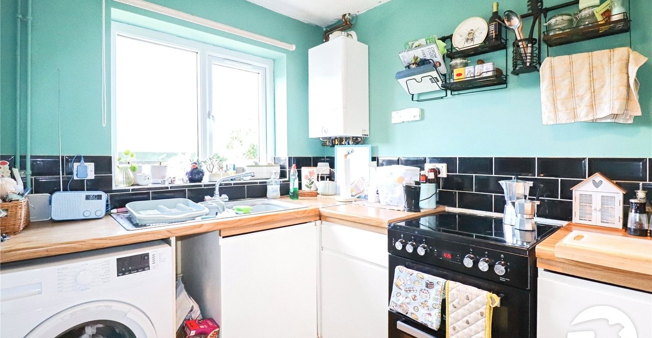 2 bedroom house for sale in Belvedere | Robinson Jackson