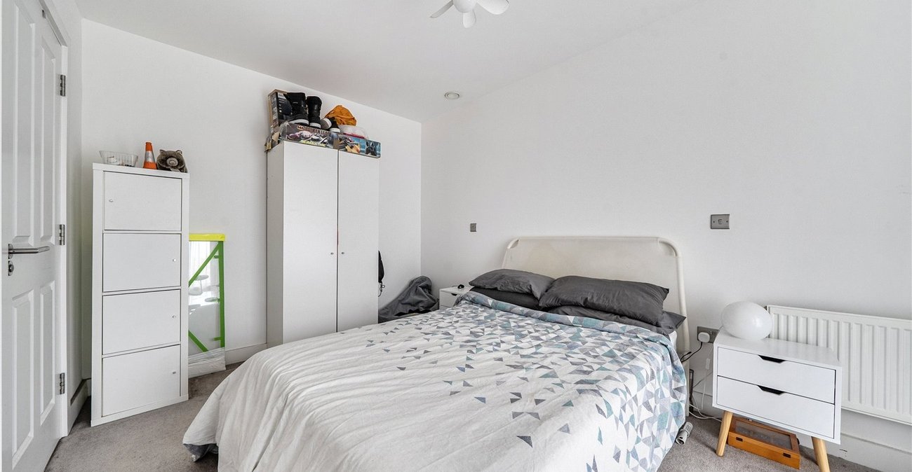 3 bedroom property for sale in Forest Hill | Robinson Jackson