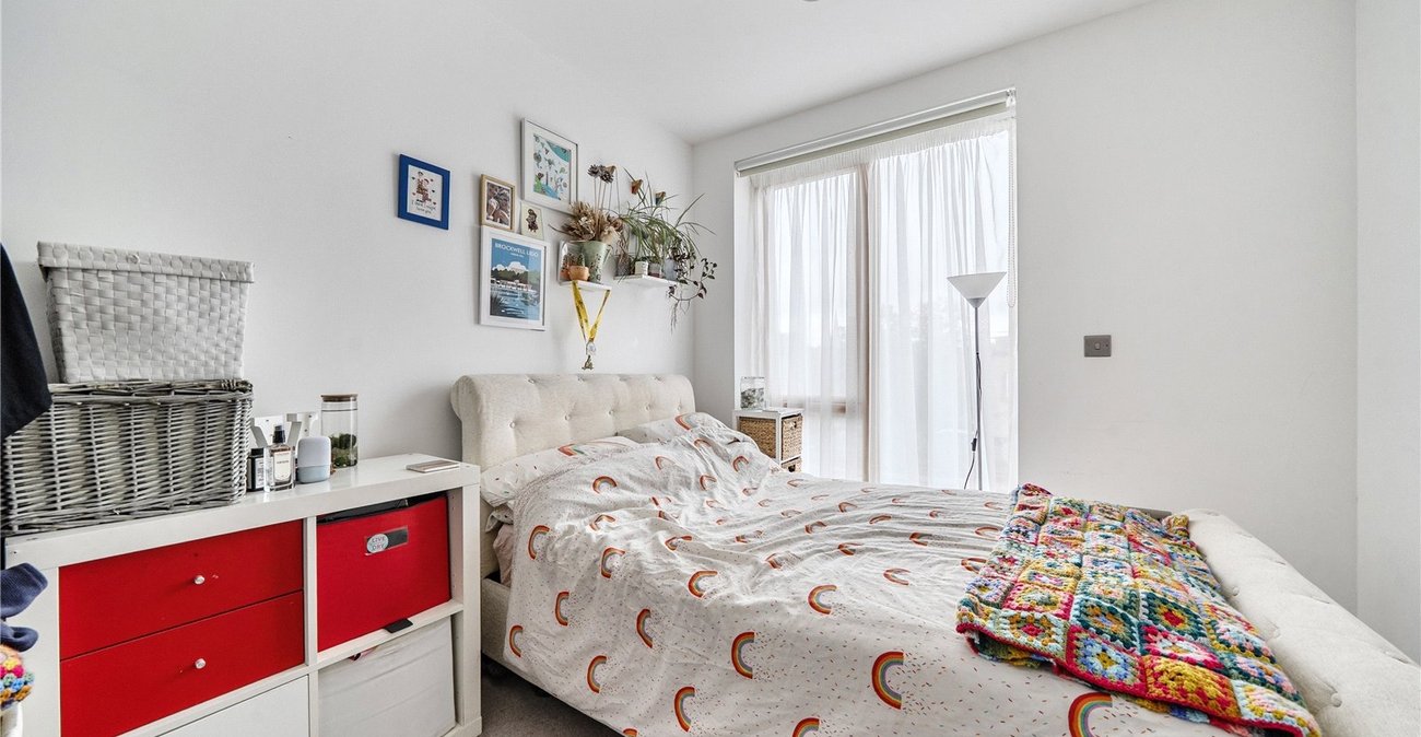 3 bedroom property for sale in Forest Hill | Robinson Jackson