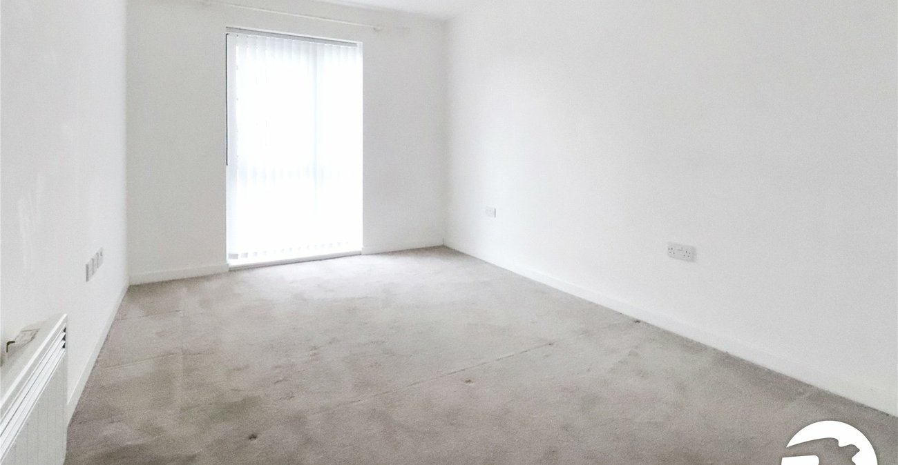 2 bedroom property for sale in Belvedere | Robinson Jackson