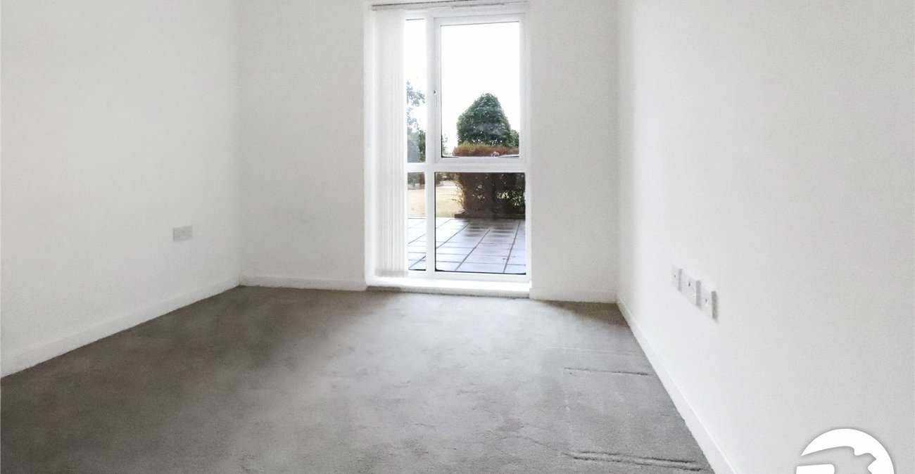 2 bedroom property for sale in Belvedere | Robinson Jackson