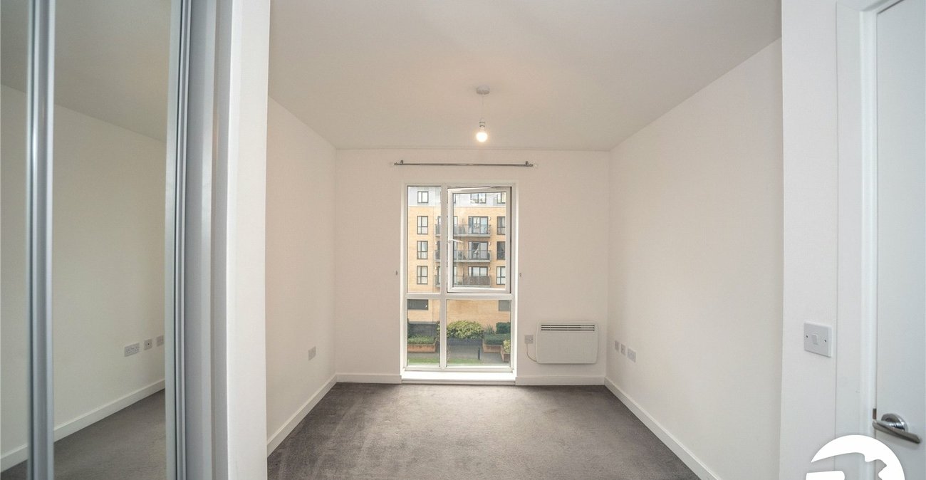 2 bedroom property for sale in Belvedere | Robinson Jackson